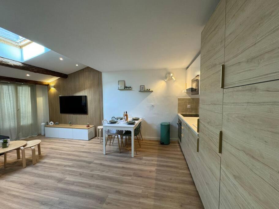 Les Bouteilles - 1 Hyper Centre - 6p - Wifi Appartement